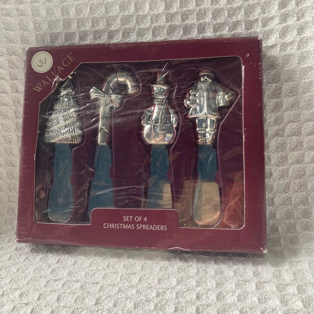 Wallace Stainless Steel Silver Plated Christmas Spreaders Set Of 4